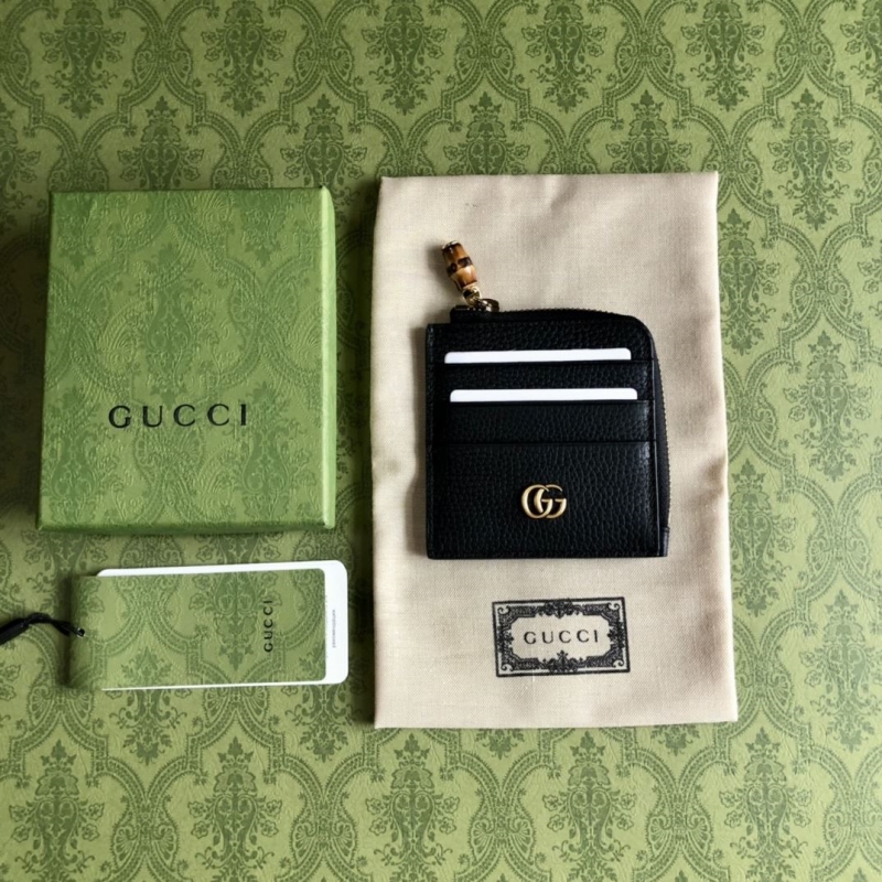G*u*i wallets & purse